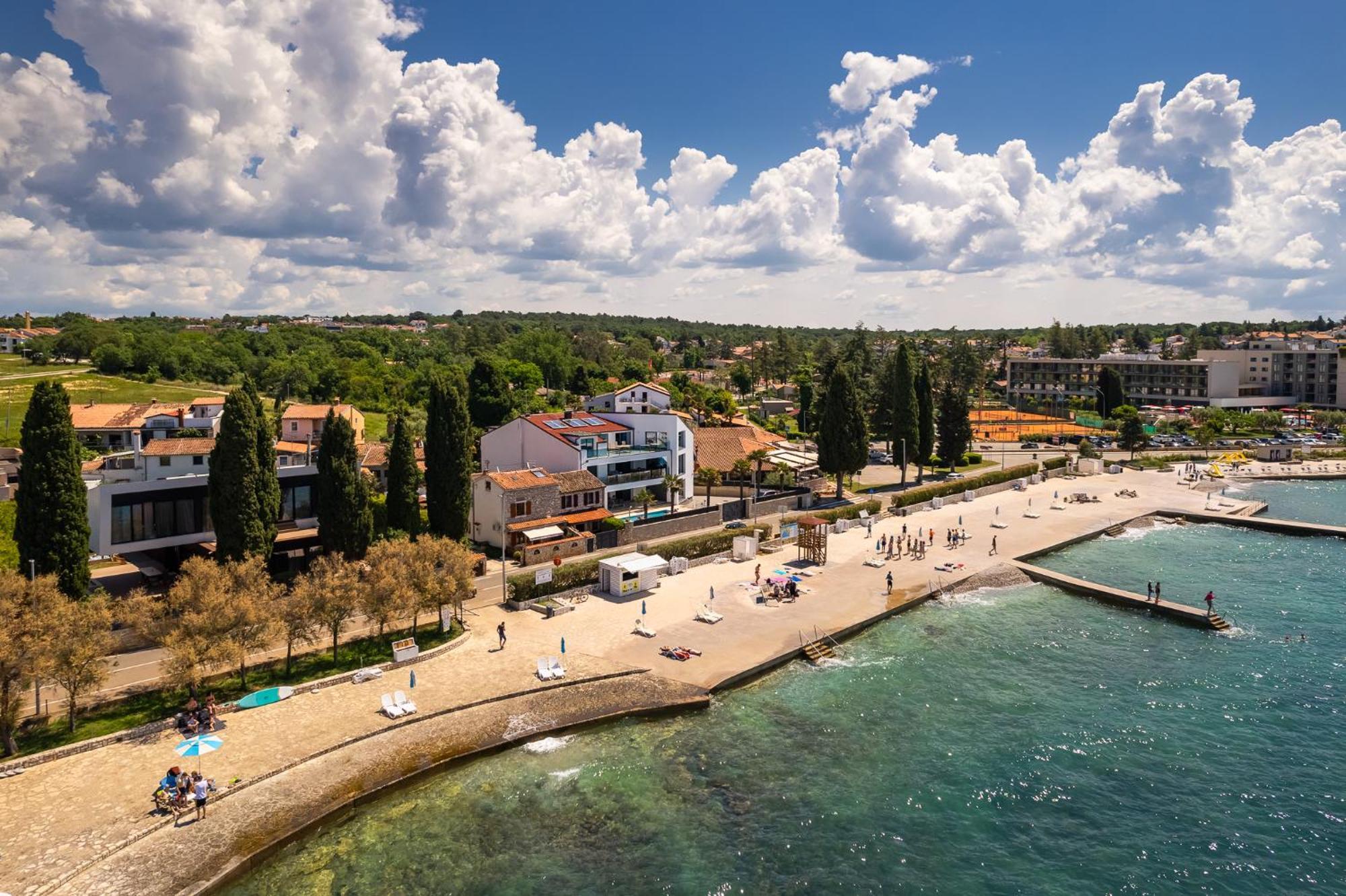 Sea Breeze Villa Poreč Exterior foto